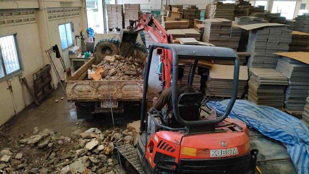 บริษัทรับเหมารื้อถอน